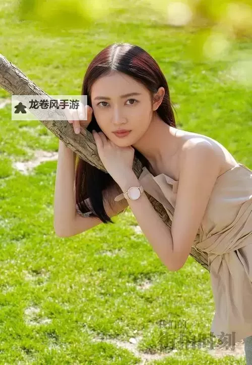 精选日韩欧美女优电影推荐：精彩不断的视觉盛宴图1