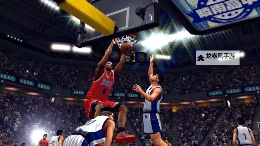 激情四射的瞬间回顾:2K14灌篮大赛精彩瞬间解析图1