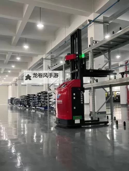 正品蓝导航AGV：引领智能物流新时代的优质导航解决方案图1