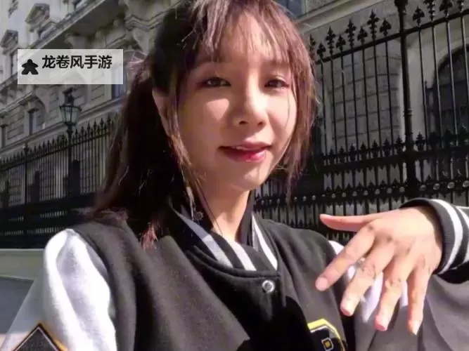 果冻传媒在线观看吴梦梦:最新精彩内容推荐图1