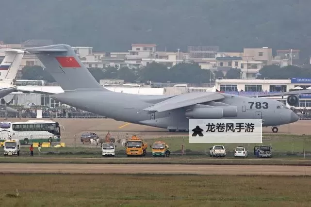 日本C-2运输机：现代军用运输的创新典范图1