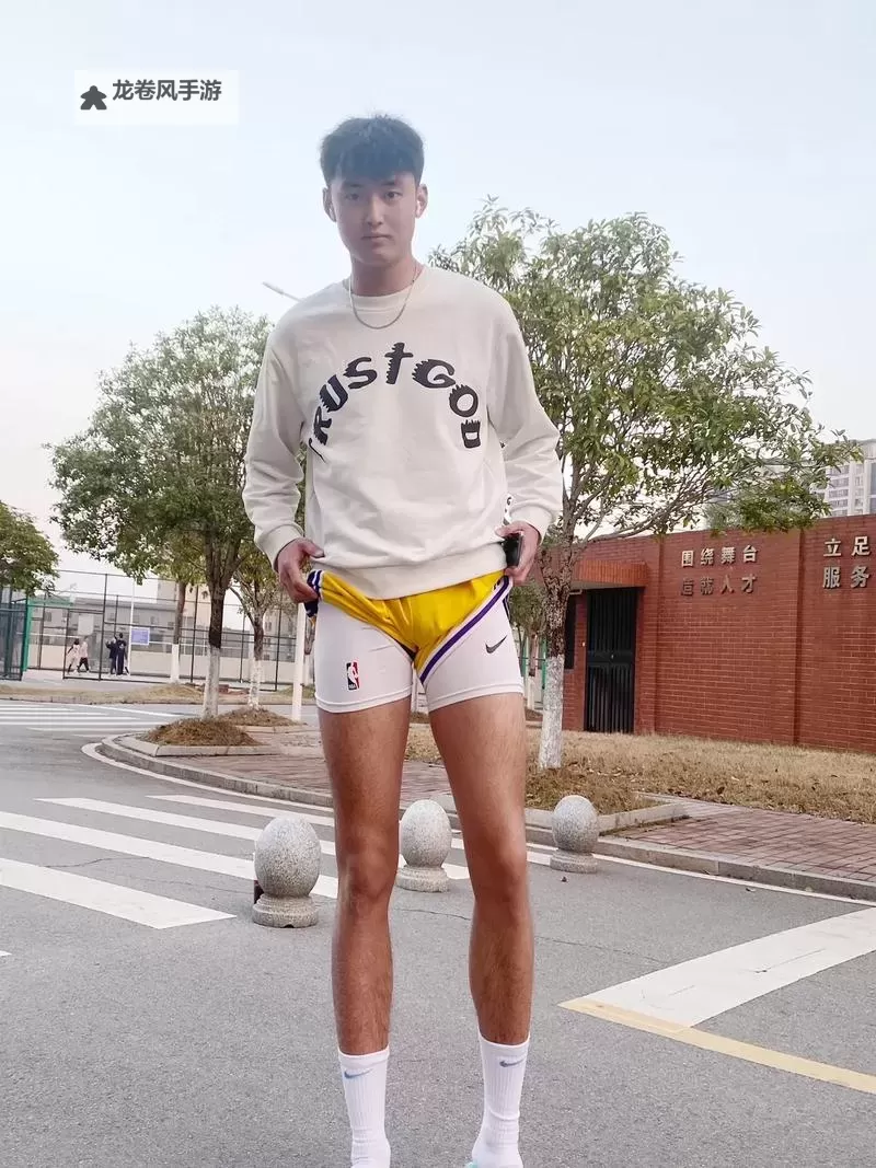 中国帅气体育生Gary的介绍：风采与魅力兼备的运动少年图1